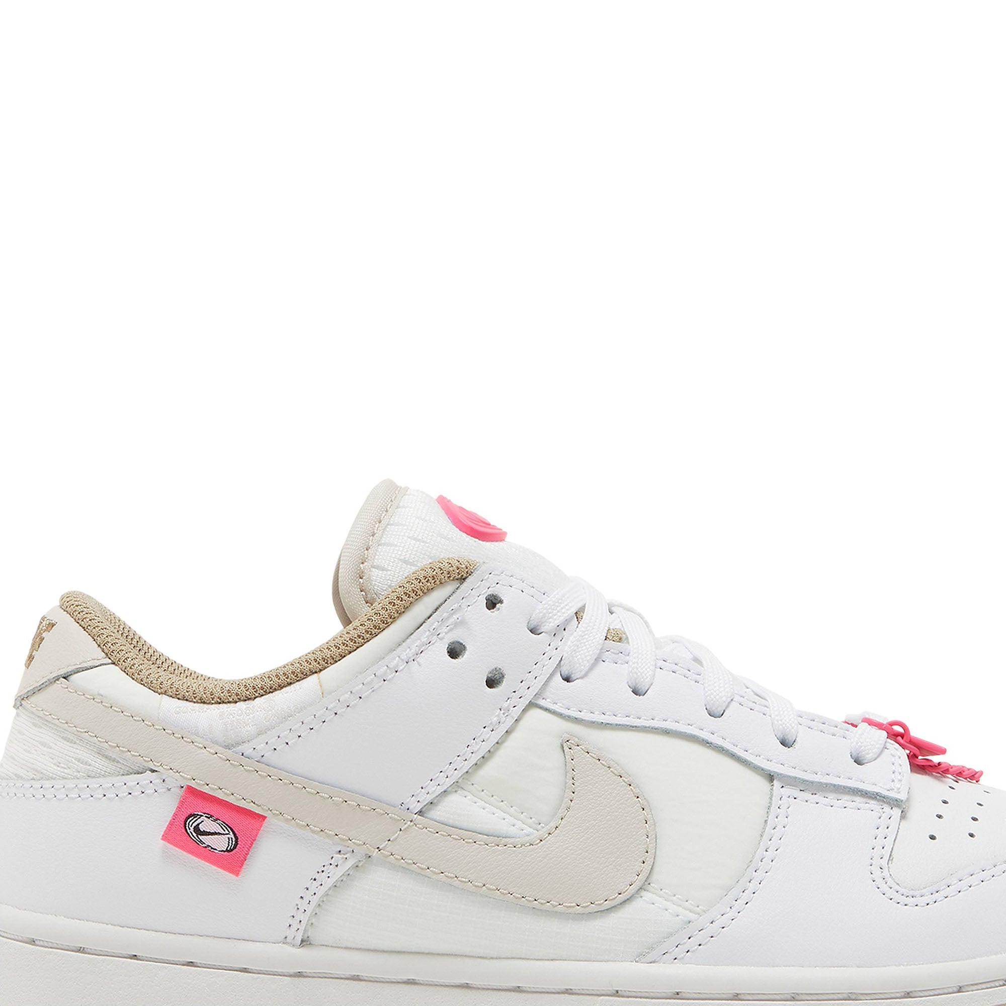 Wmns Dunk Low 'Pink Bling' DX6060-121