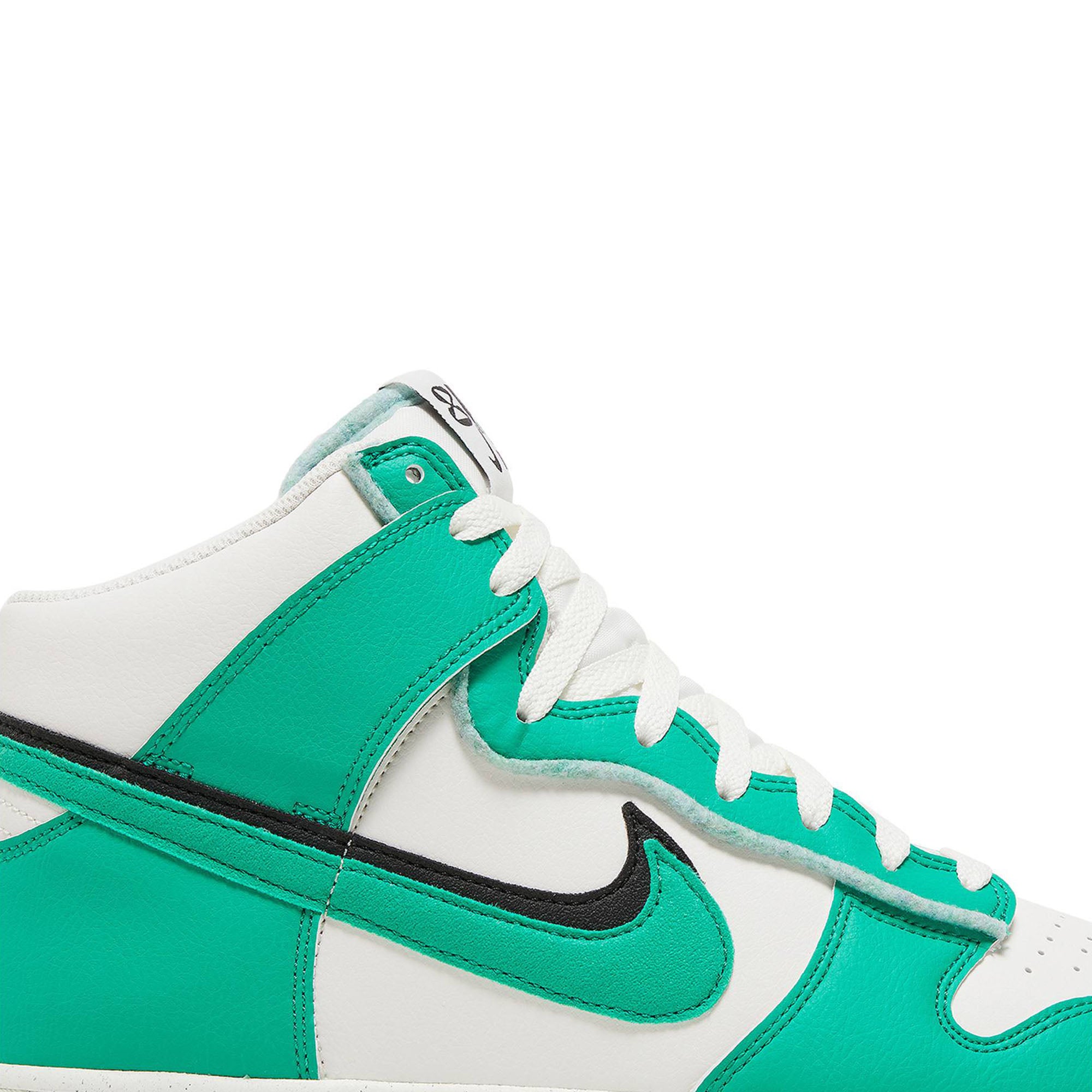 Dunk High SE 'Stadium Green' DO9775-001