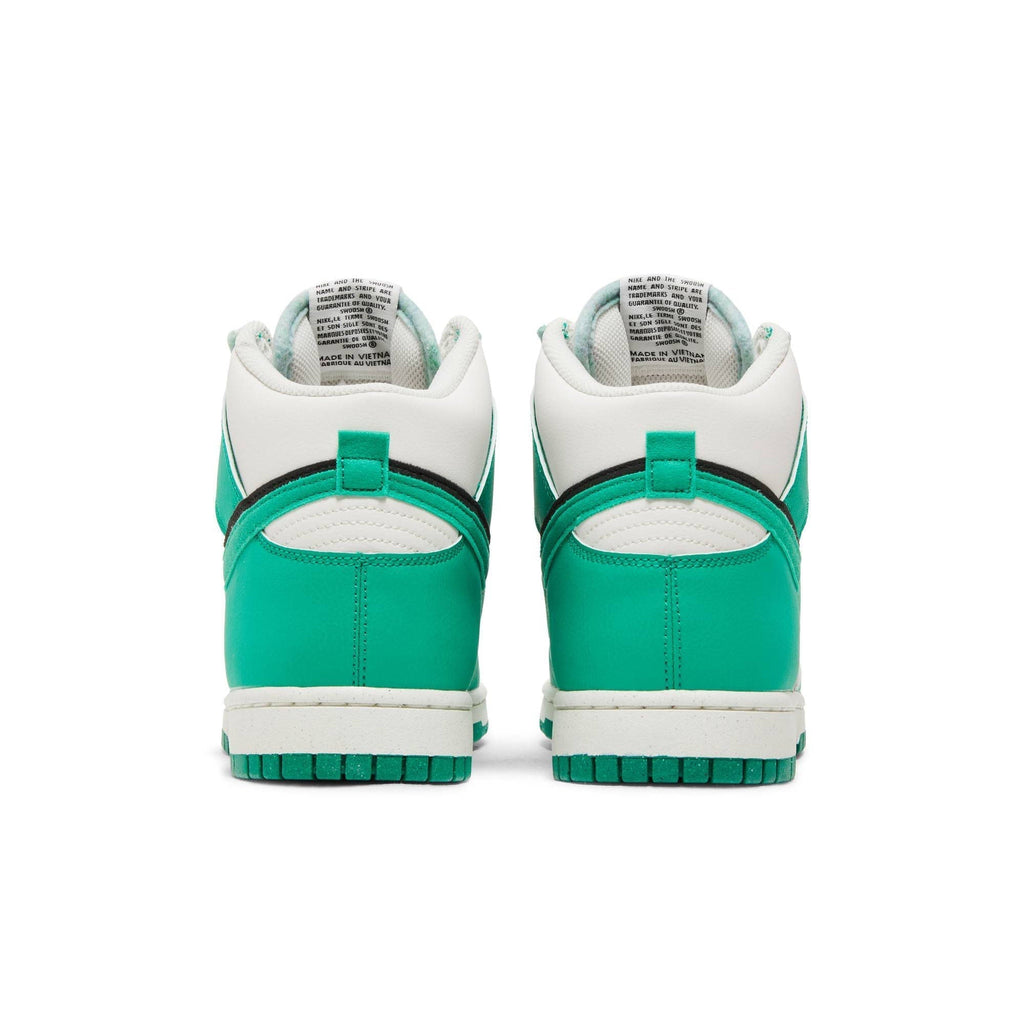 Dunk High SE 'Stadium Green' DO9775-001