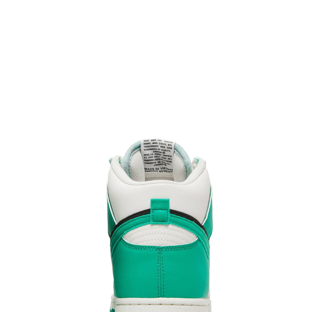 Dunk High SE 'Stadium Green' DO9775-001