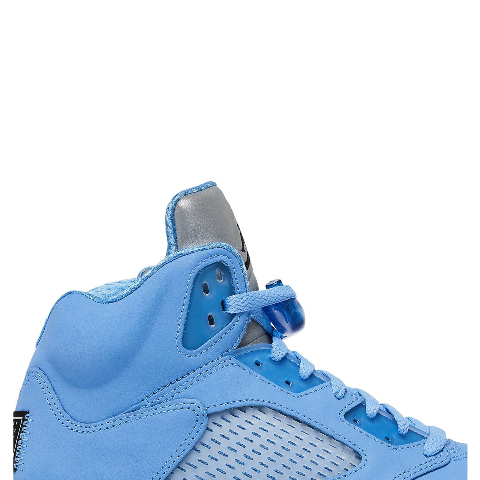 Air Jordan 5 Retro SE 'UNC' DV1310-401
