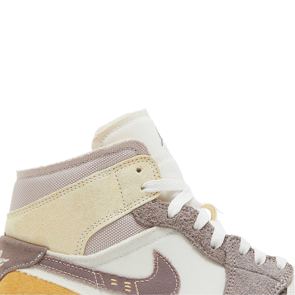 Air Jordan 1 Mid SE Craft 'Inside Out - Taupe Haze' DM9652-102