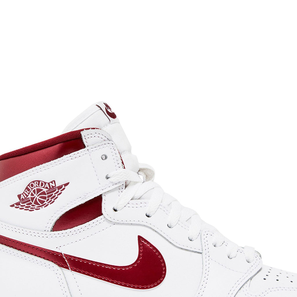 Air Jordan 1 Retro High '85 OG 'Metallic Burgundy' BQ4422-161