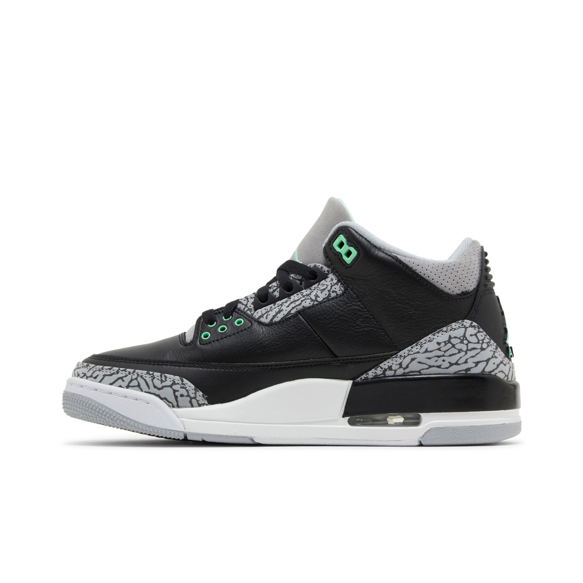 Air Jordan 3 Retro 'Green Glow' CT8532-031