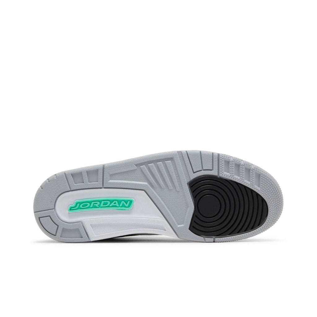 Air Jordan 3 Retro 'Green Glow' CT8532-031