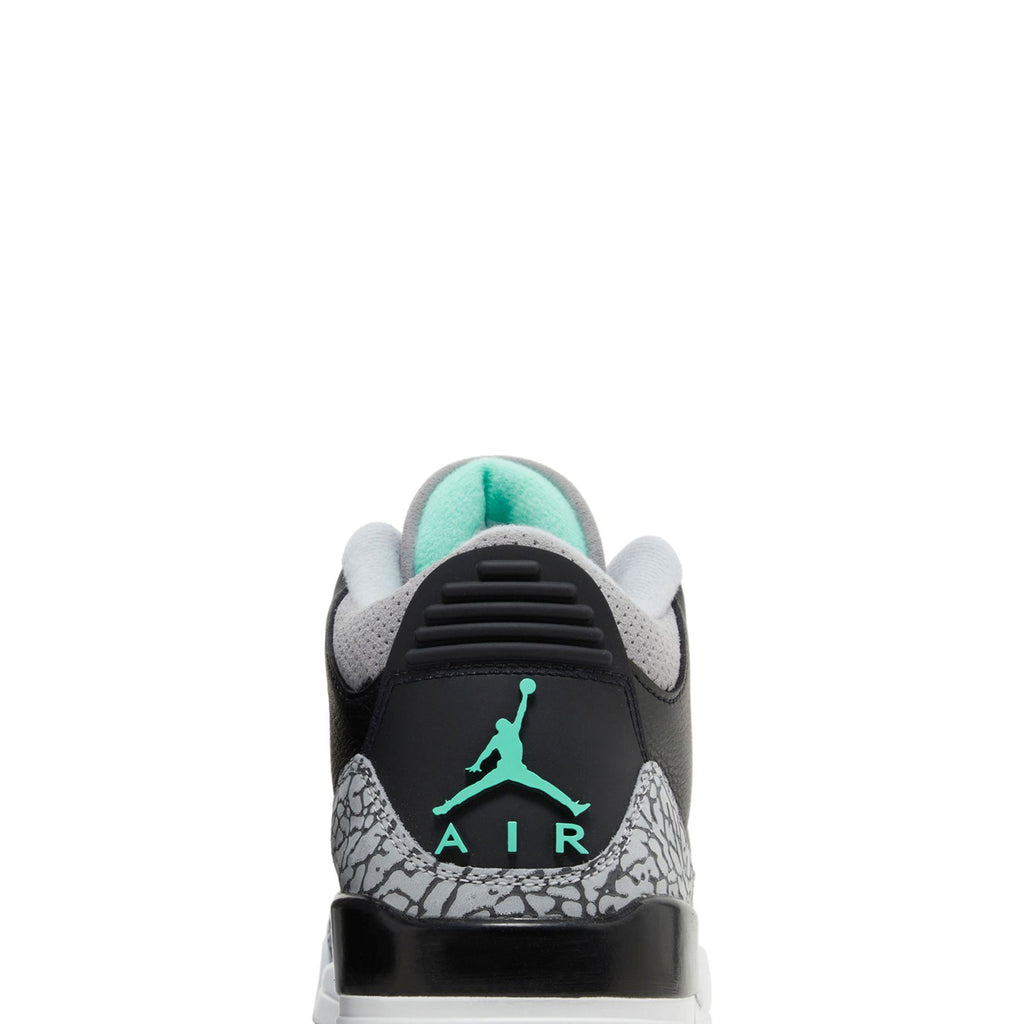 Air Jordan 3 Retro 'Green Glow' CT8532-031