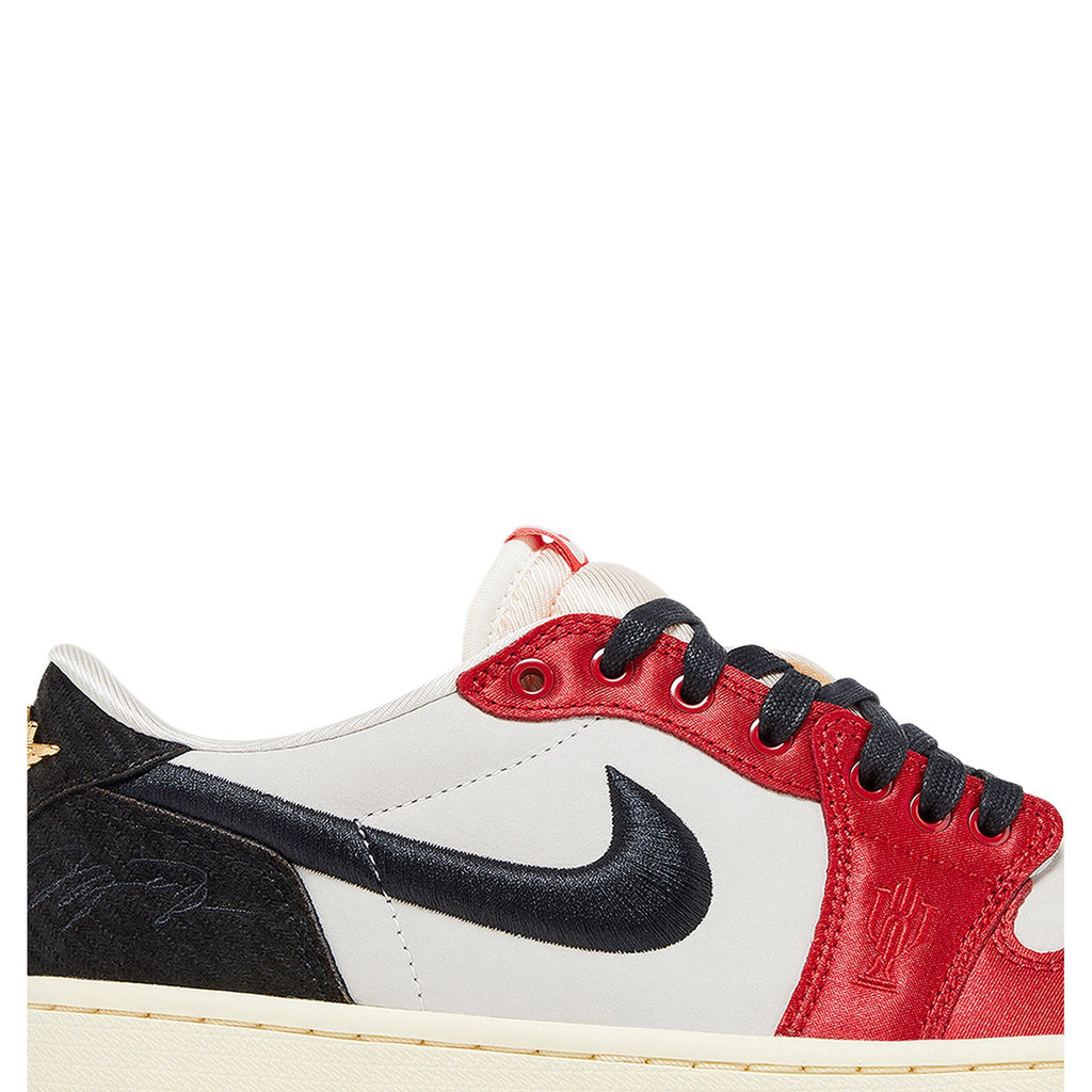 Trophy Room x Air Jordan 1 Retro Low OG SP 'Rookie Card - Away' FN0432-100
