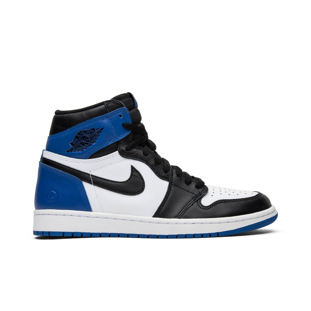 Fragment Design x Air Jordan 1 Retro High OG 716371-040