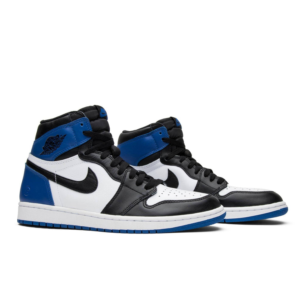 Fragment Design x Air Jordan 1 Retro High OG 716371-040