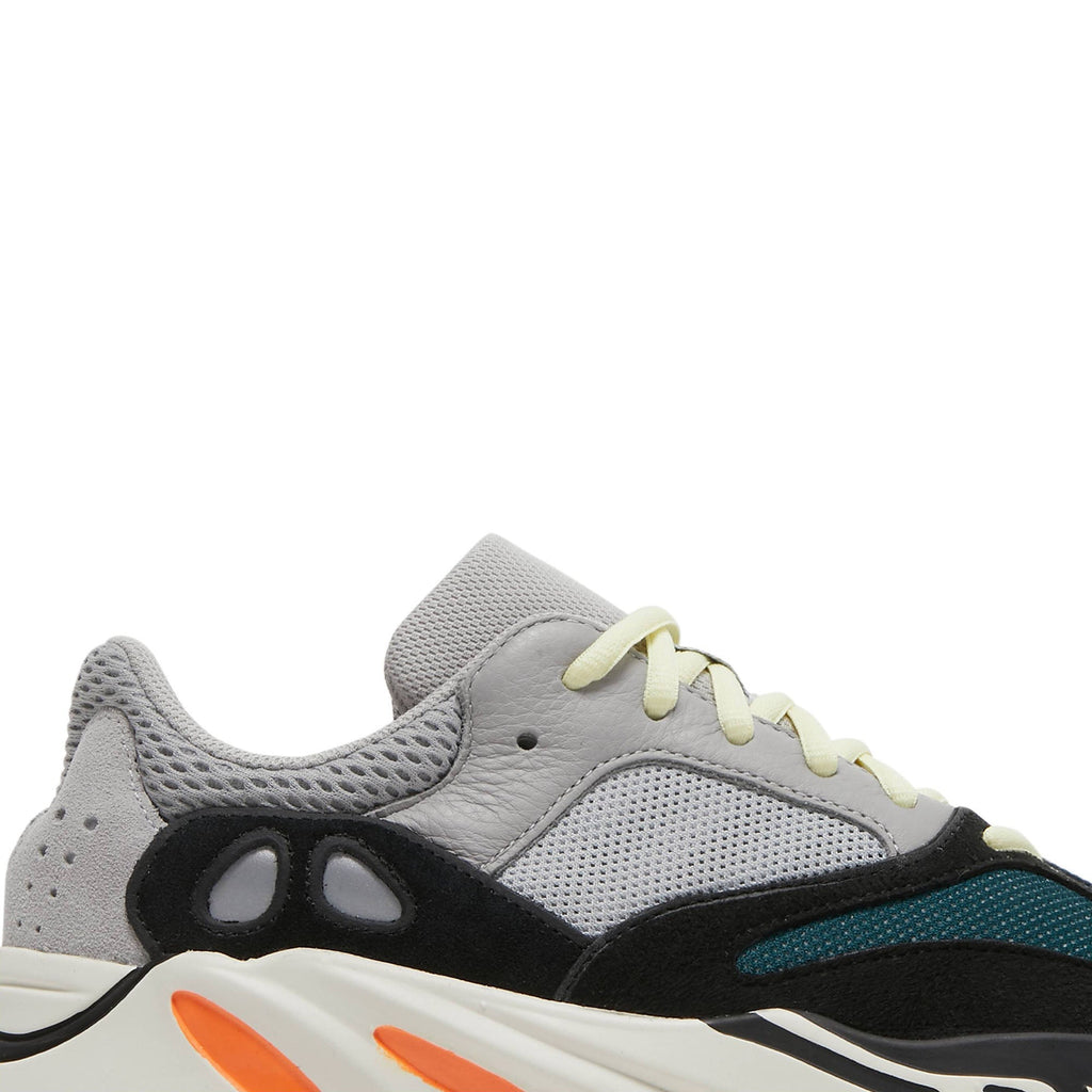 Yeezy Boost 700 'Wave Runner' B75571