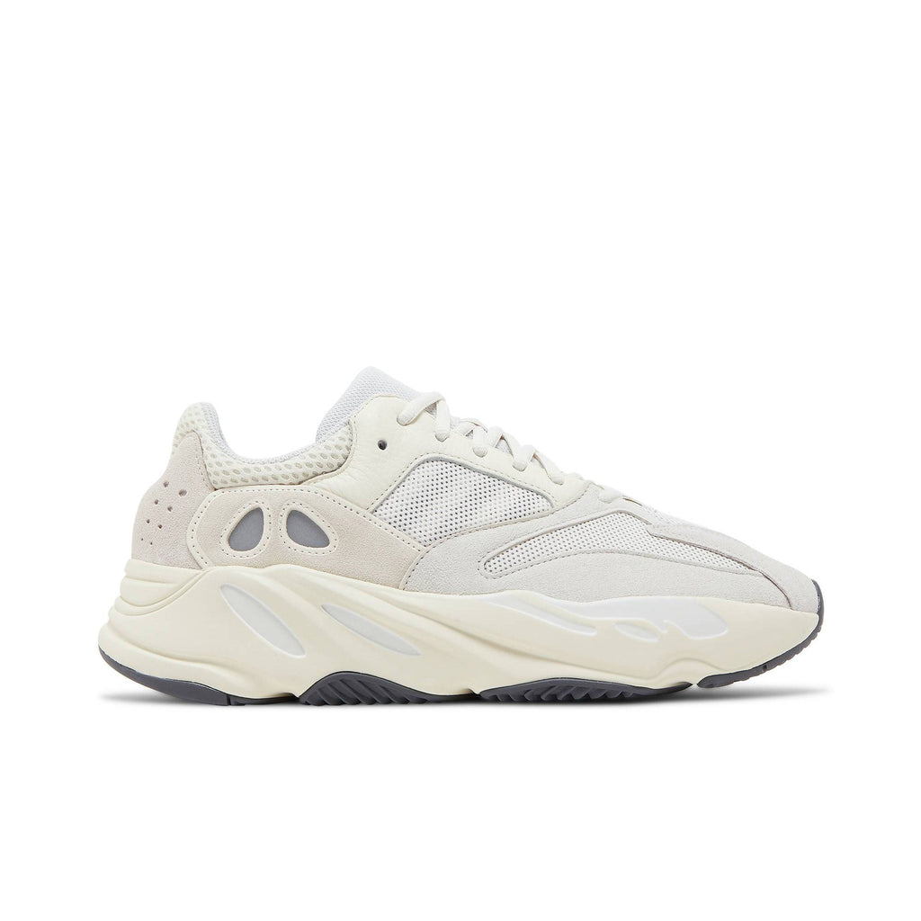 Yeezy Boost 700 'Analog' EG7596
