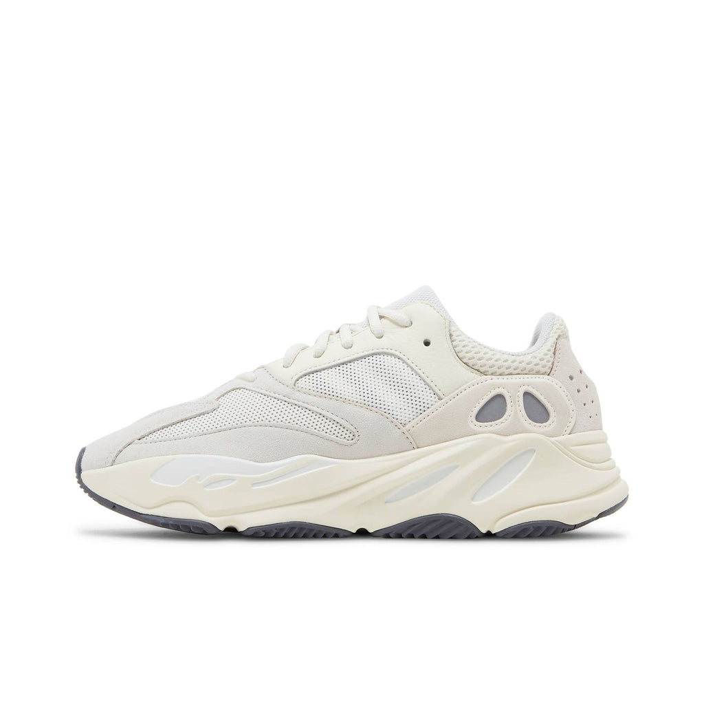 Yeezy Boost 700 'Analog' EG7596