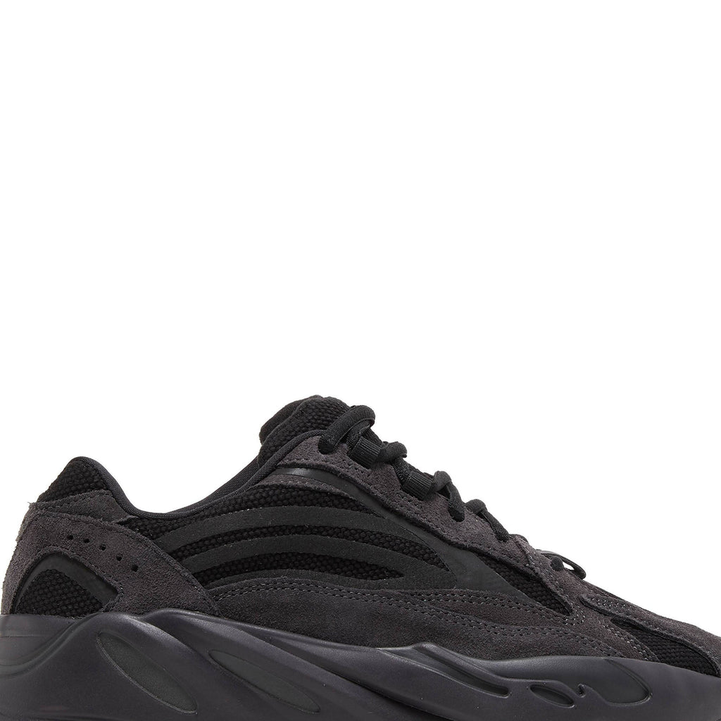 Yeezy Boost 700 V2 'Vanta' FU6684