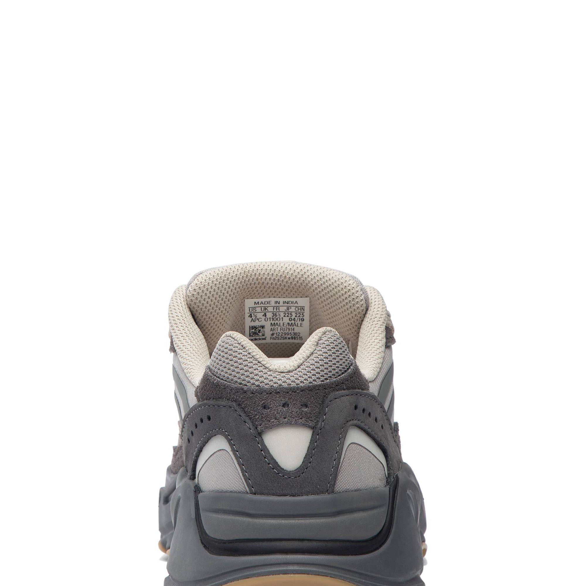 Yeezy Boost 700 V2 'Tephra' FU7914