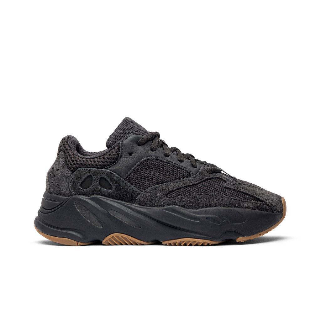 Yeezy Boost 700 'Utility Black' FV5304