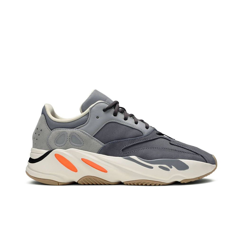Yeezy Boost 700 'Magnet' FV9922