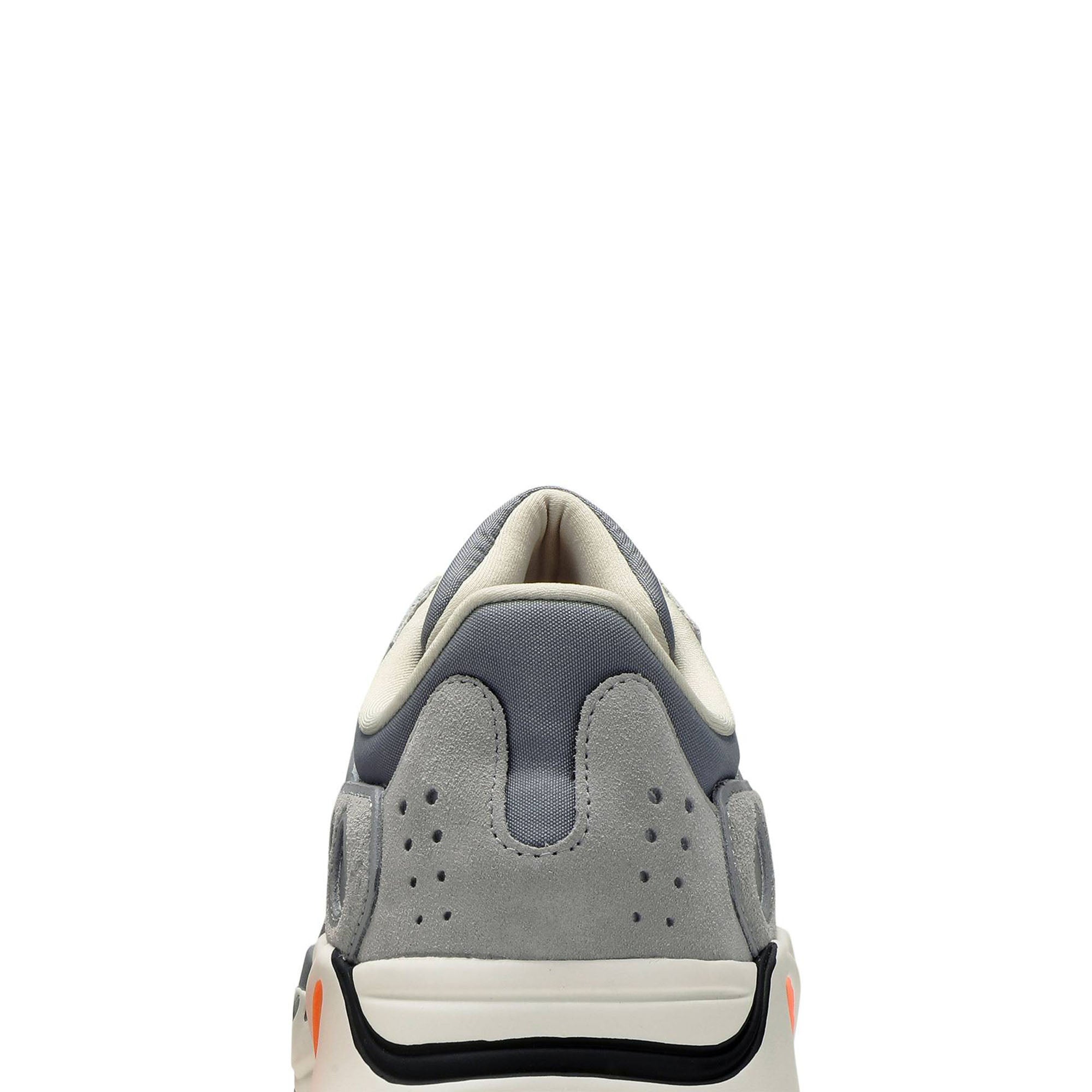 Yeezy Boost 700 'Magnet' FV9922