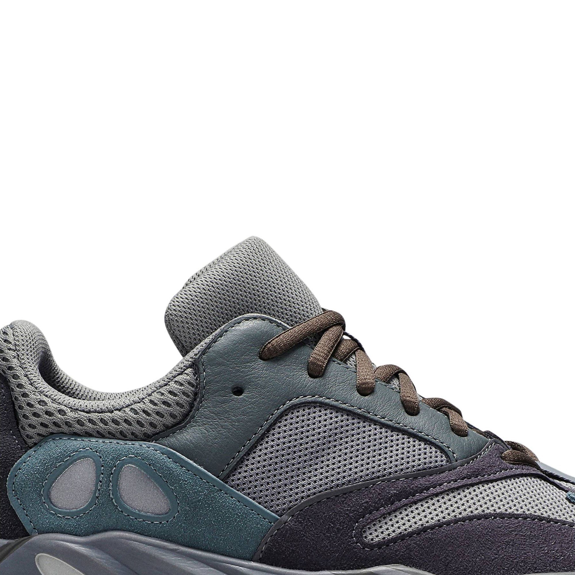 Yeezy Boost 700 'Teal Blue' FW2499