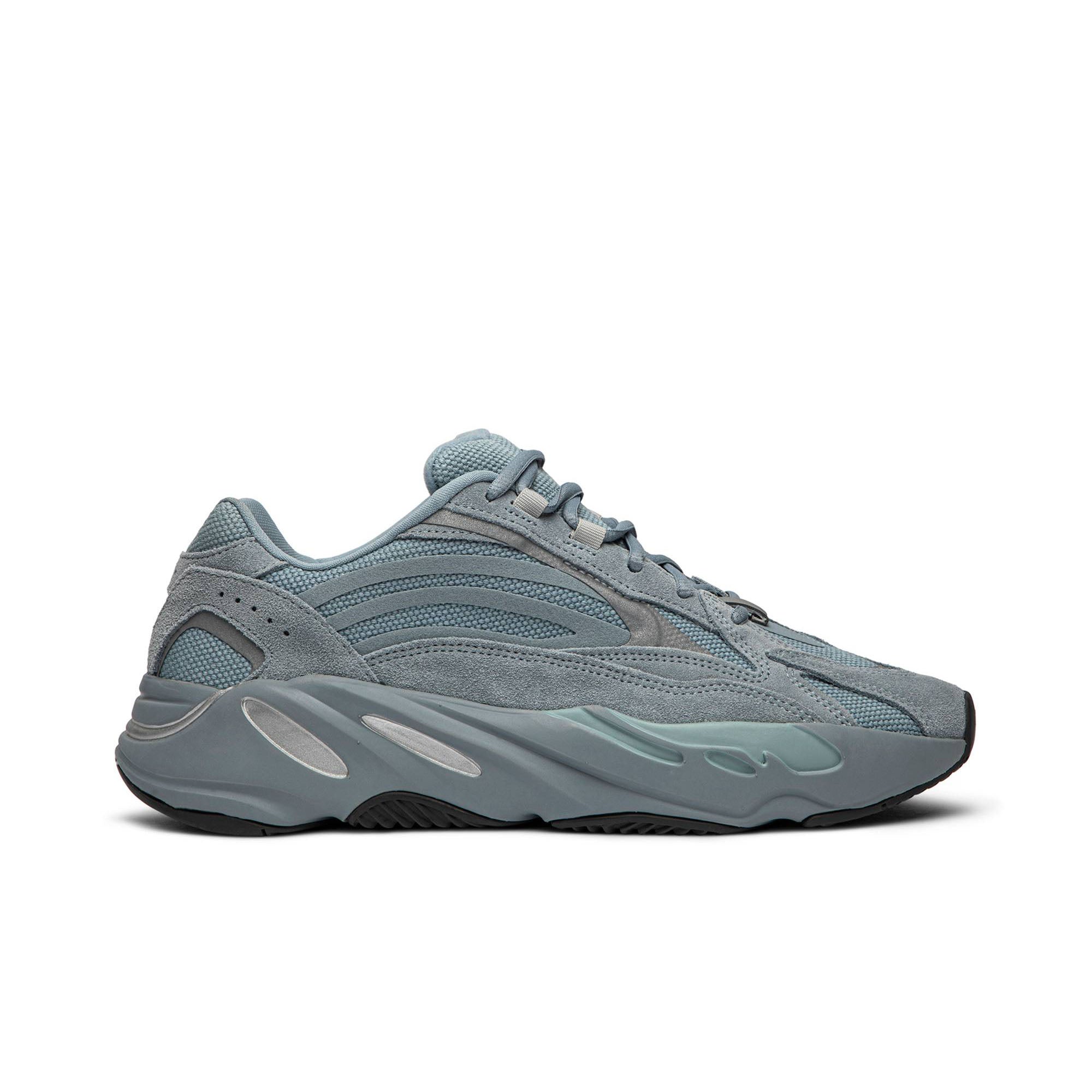 Yeezy Boost 700 V2 'Hospital Blue' FV8424