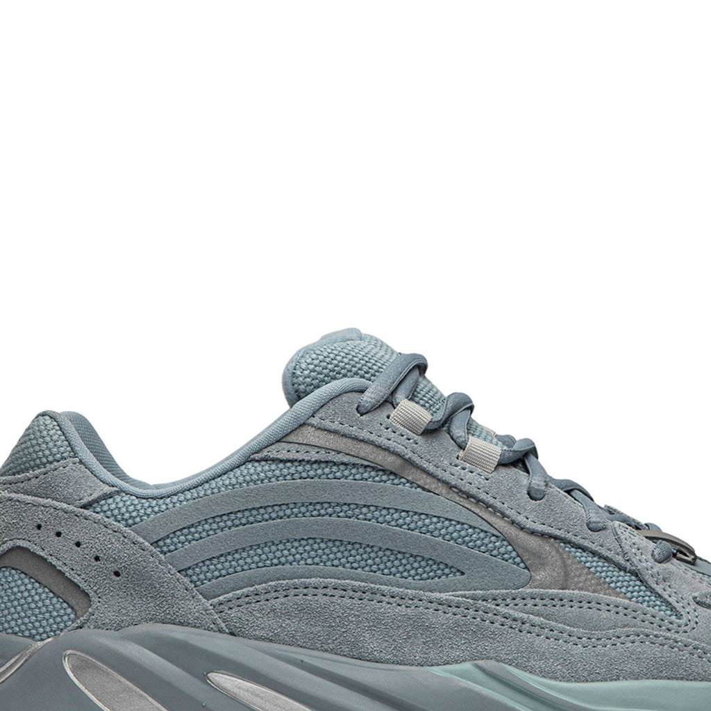 Yeezy Boost 700 V2 'Hospital Blue' FV8424