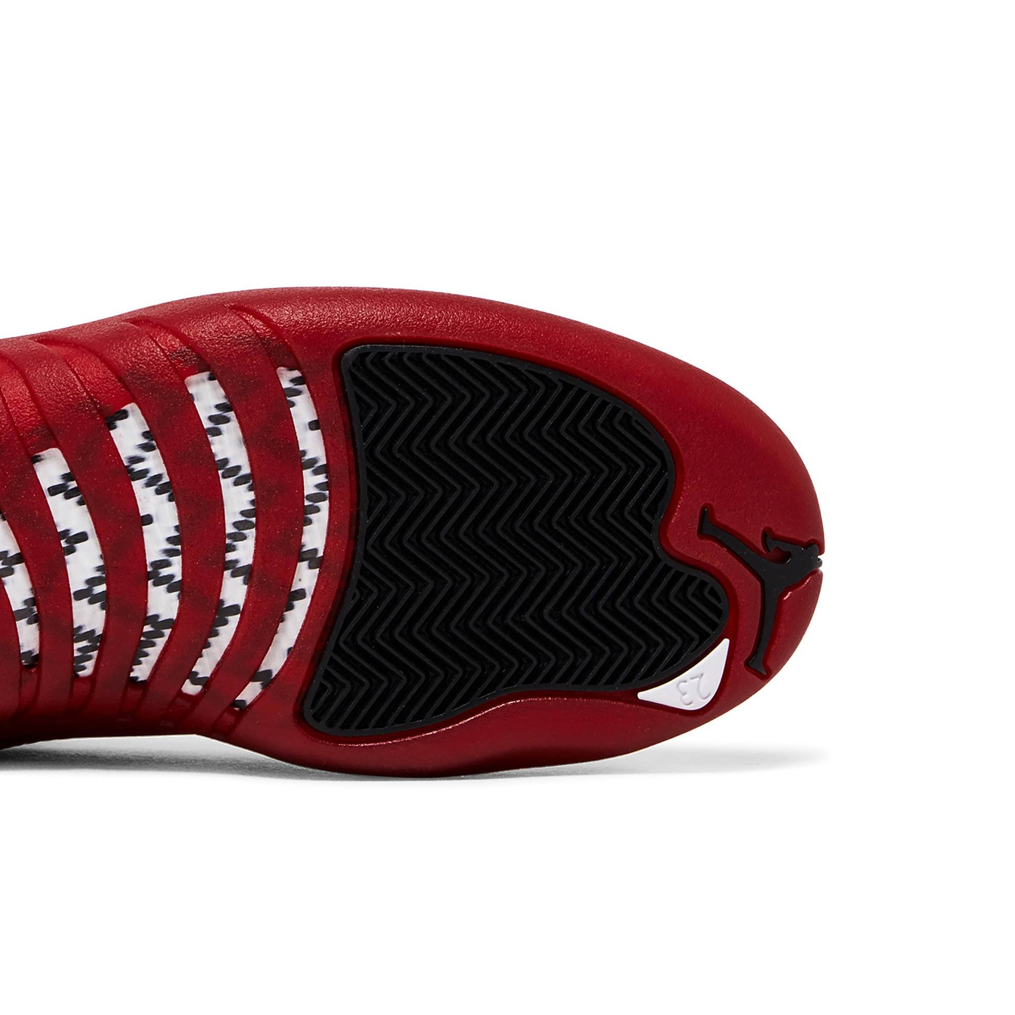 Air Jordan 12 Retro 'Cherry' 2023 CT8013-116