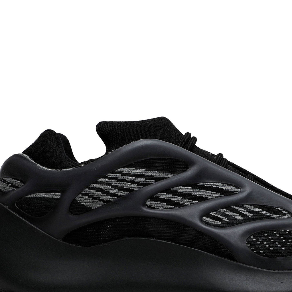 Yeezy 700 V3 'Alvah' H67799