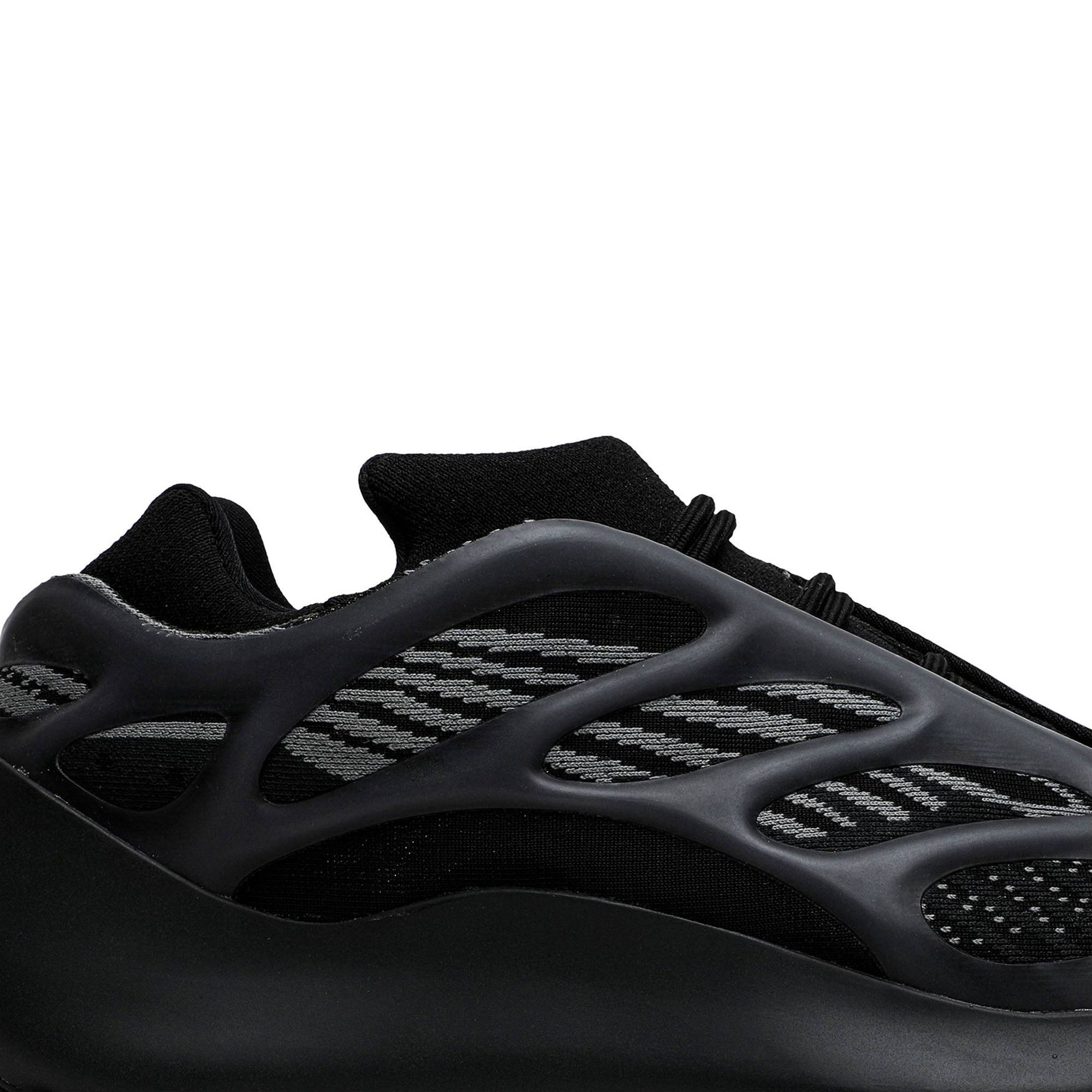 Yeezy 700 V3 'Alvah' H67799