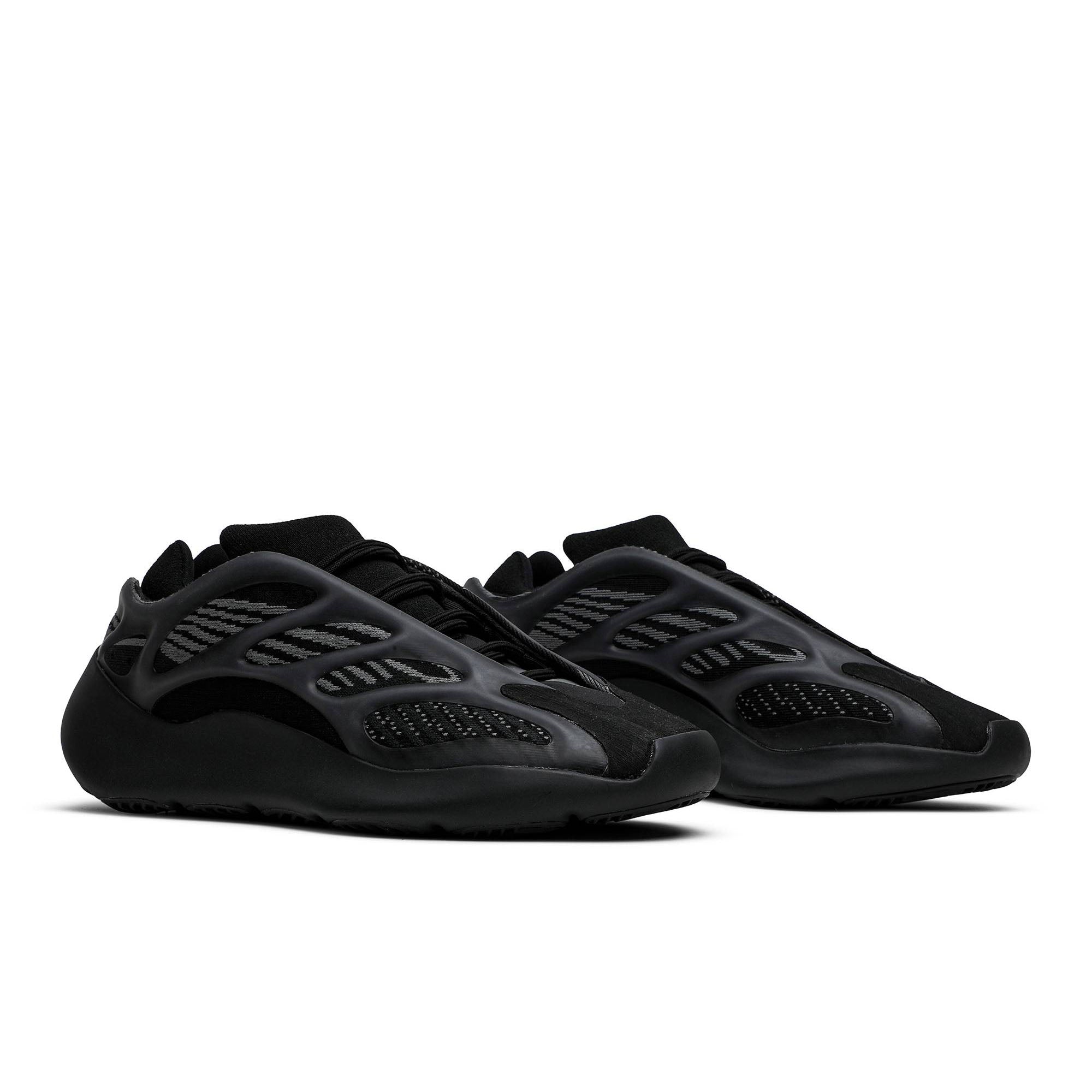 Yeezy 700 V3 'Alvah' H67799