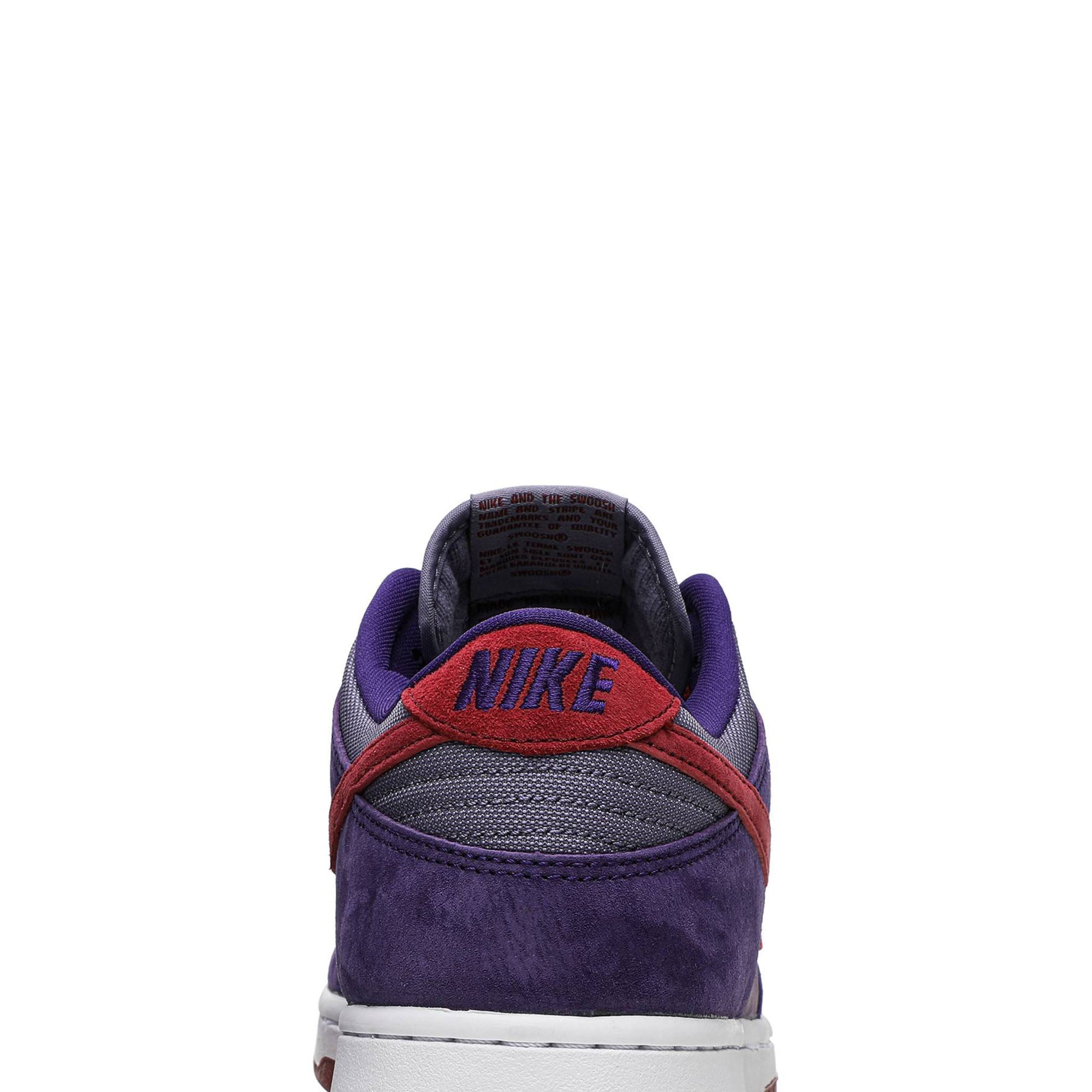 Dunk Low Retro Vol. 1 SP 'Plum' CU1726-500