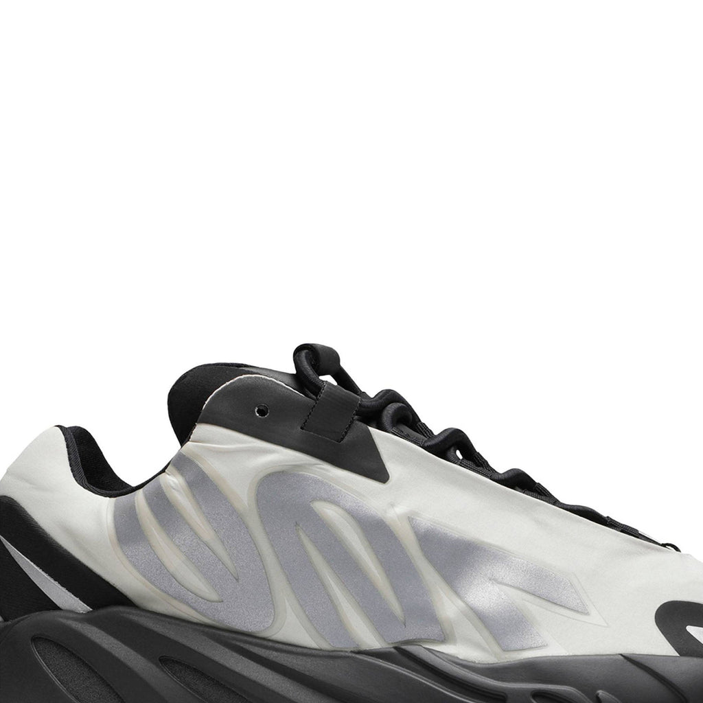 Yeezy Boost 700 MNVN 'Bone' FY3729