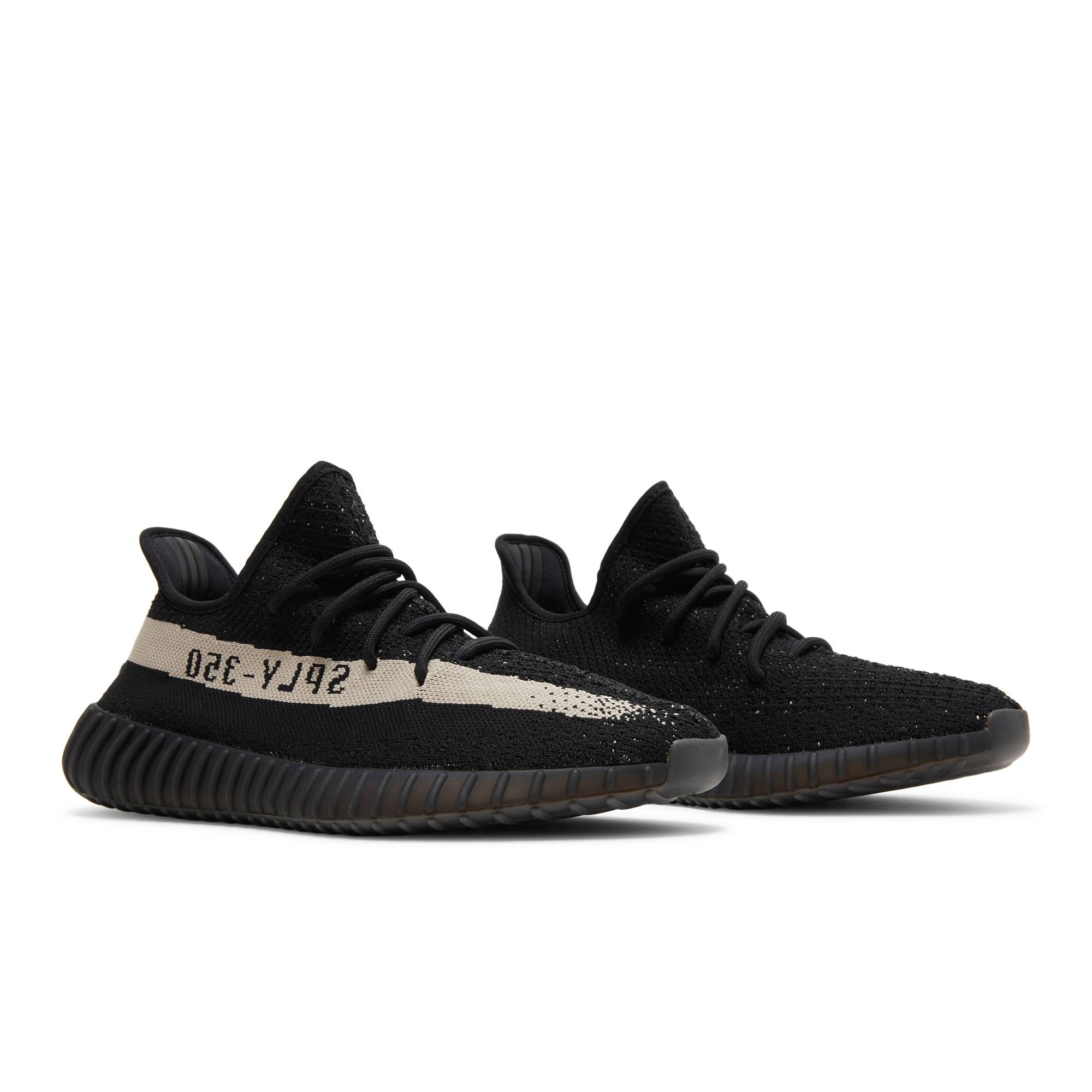 Yeezy Boost 350 V2 'Oreo' BY1604