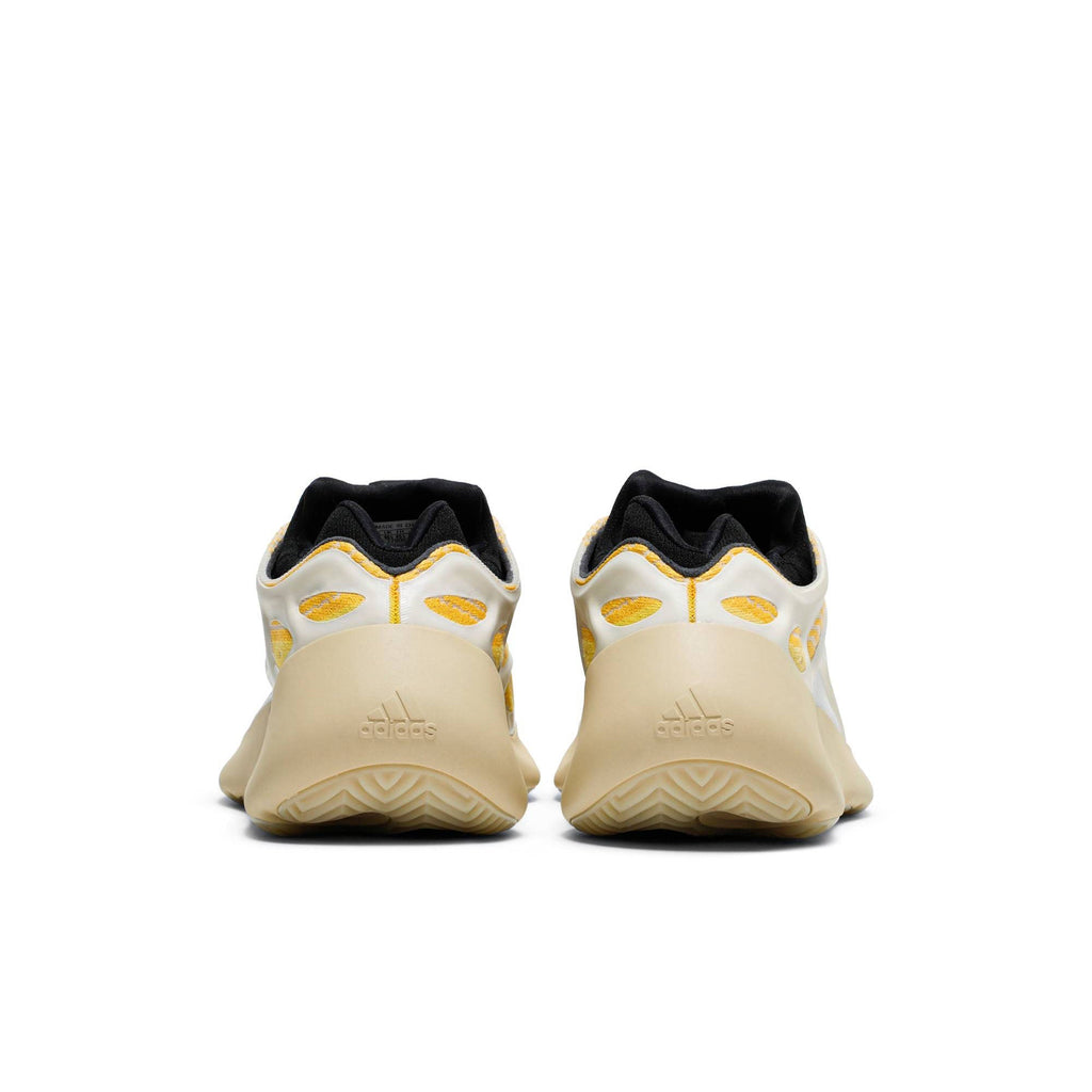 Yeezy 700 V3 'Safflower' G54853