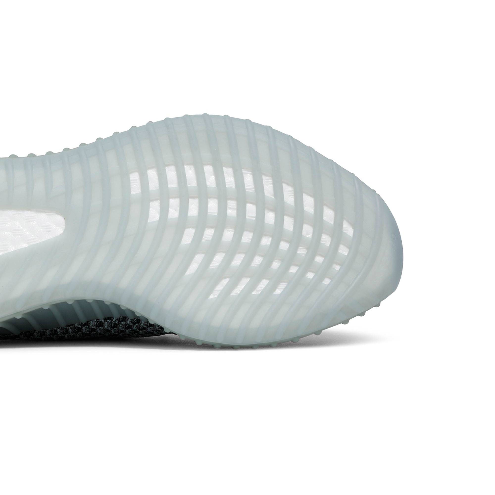 Yeezy Boost 350 V2 'Ash Blue' GY7657