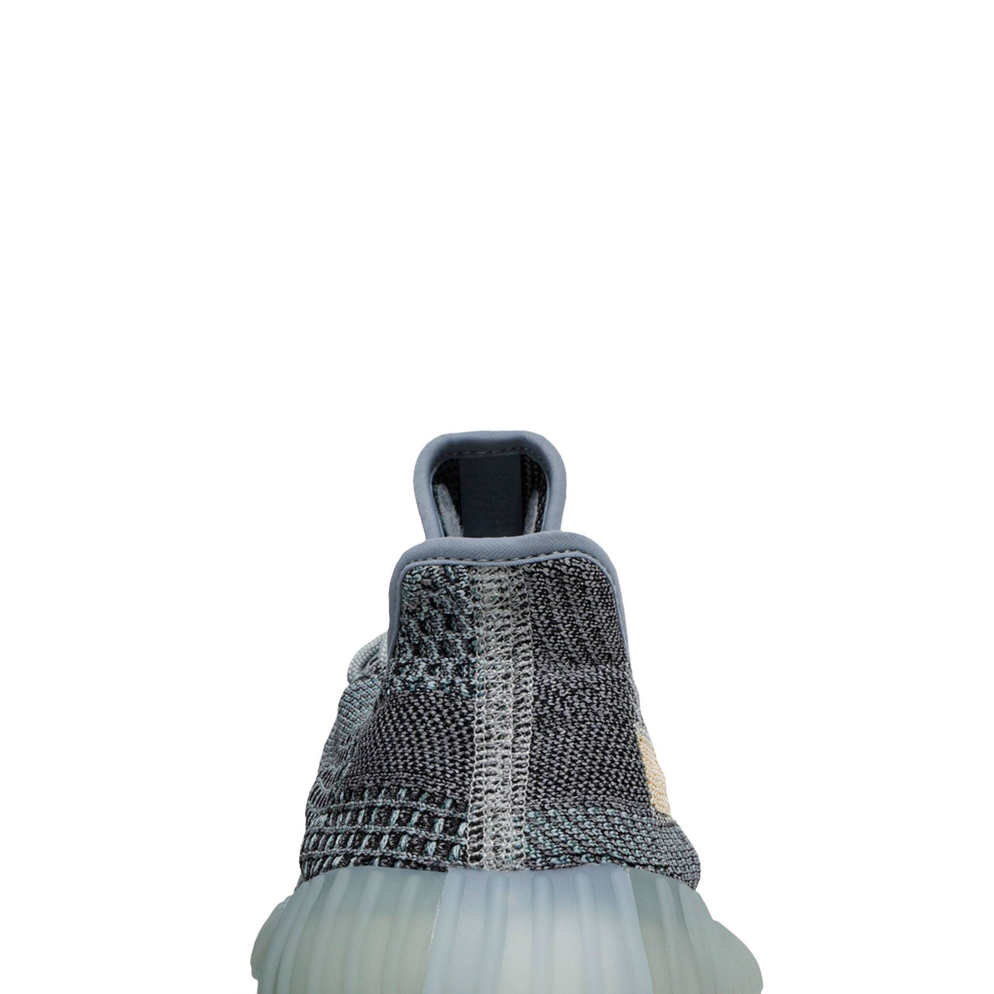 Yeezy Boost 350 V2 'Ash Blue' GY7657