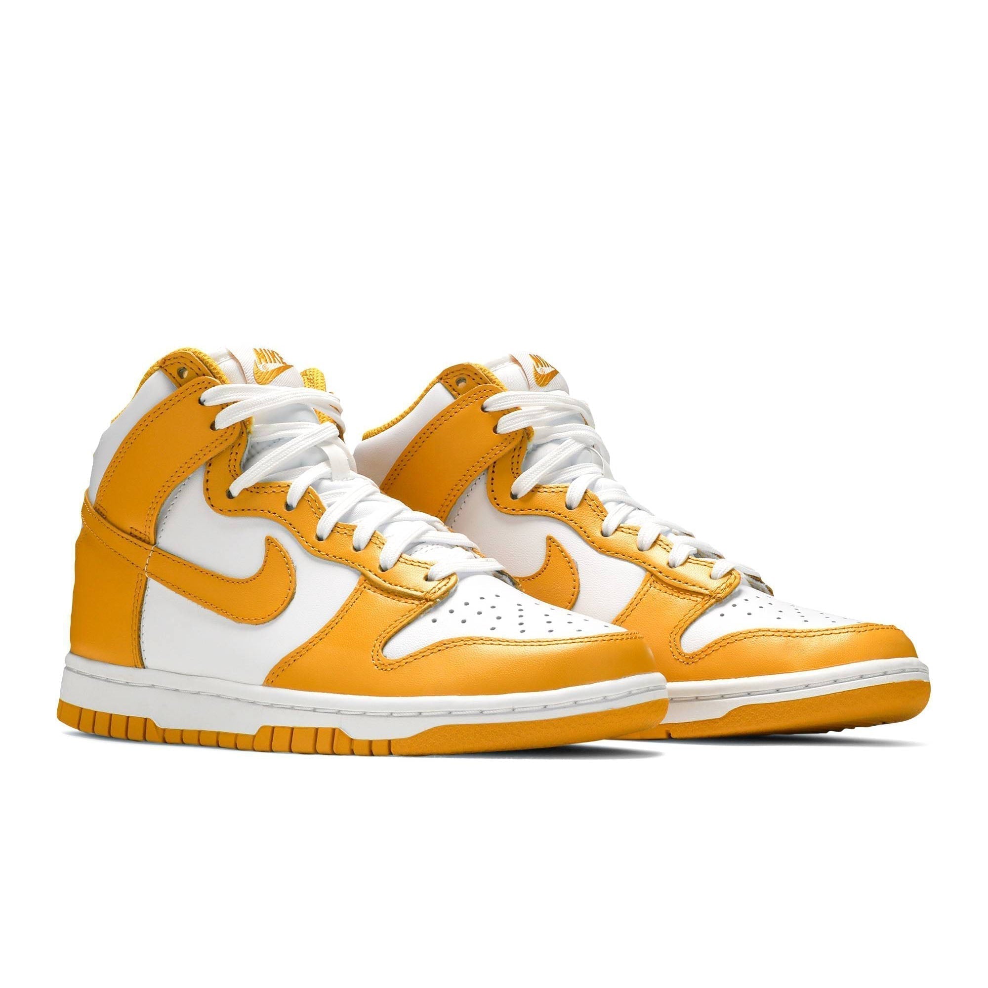 Wmns Dunk High 'Dark Sulfur' DD1869-106