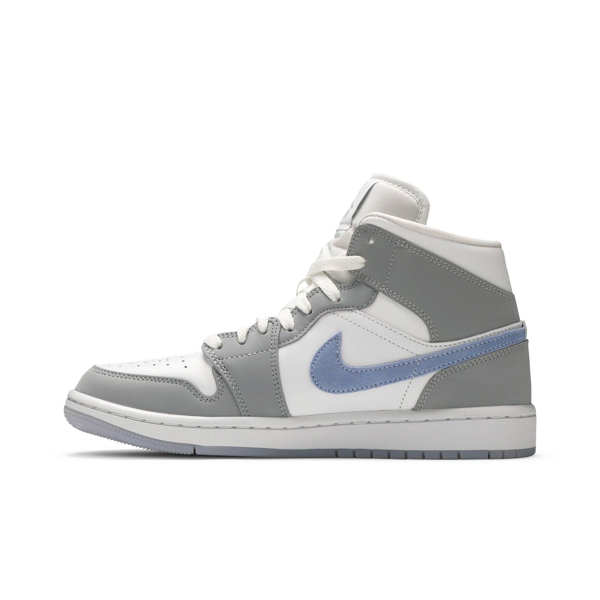 Wmns Air Jordan 1 Mid 'Wolf Grey Aluminum' BQ6472-105