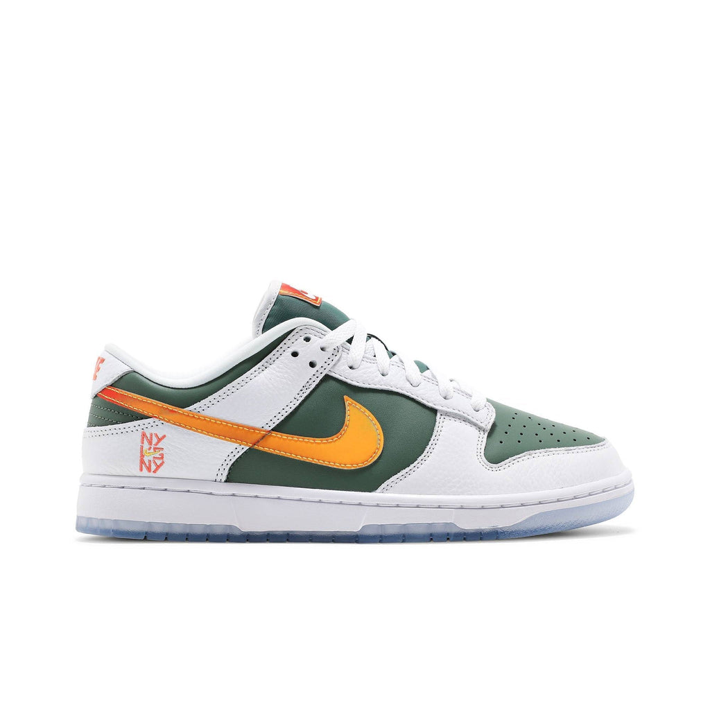Dunk Low 'NY vs NY' DN2489-300