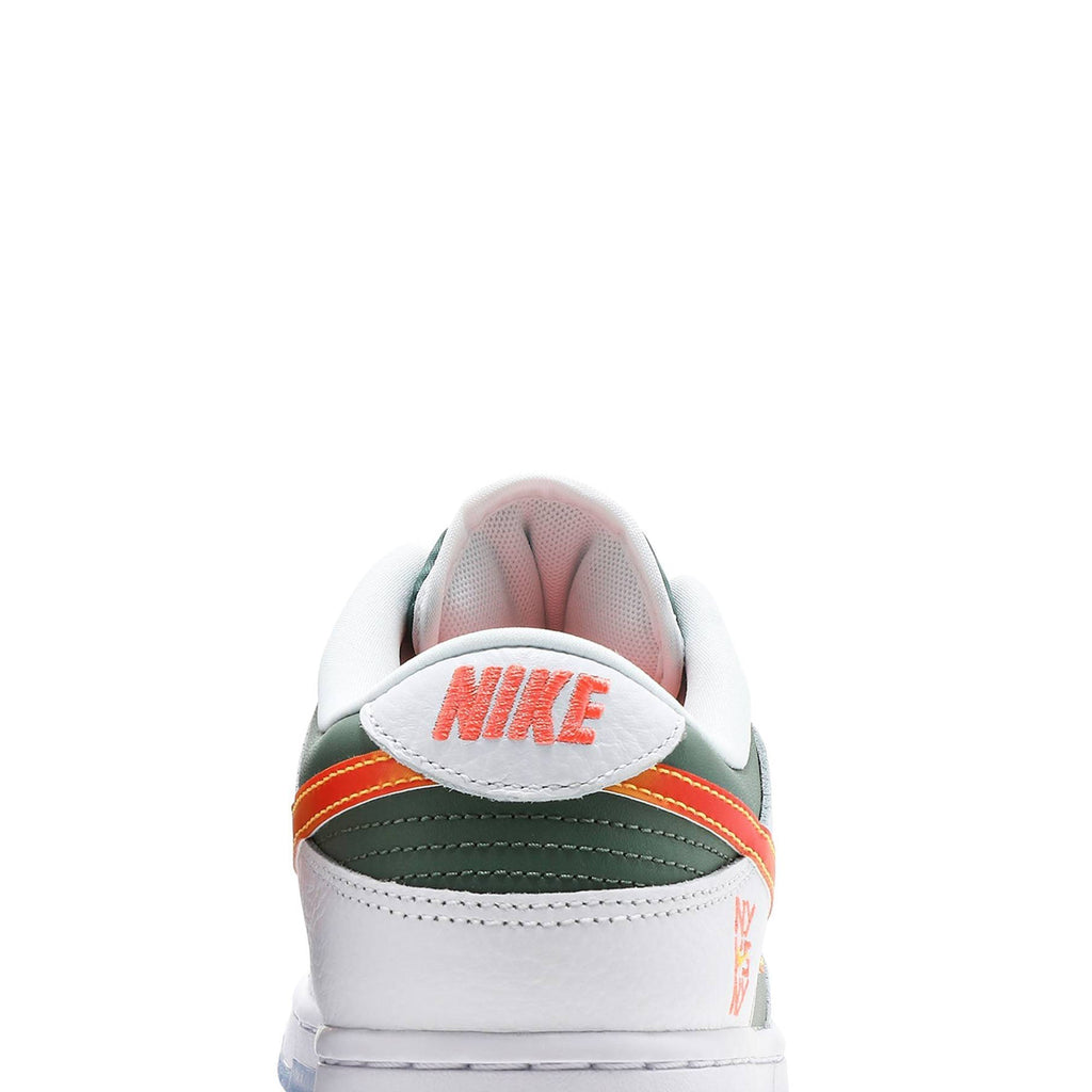 Dunk Low 'NY vs NY' DN2489-300