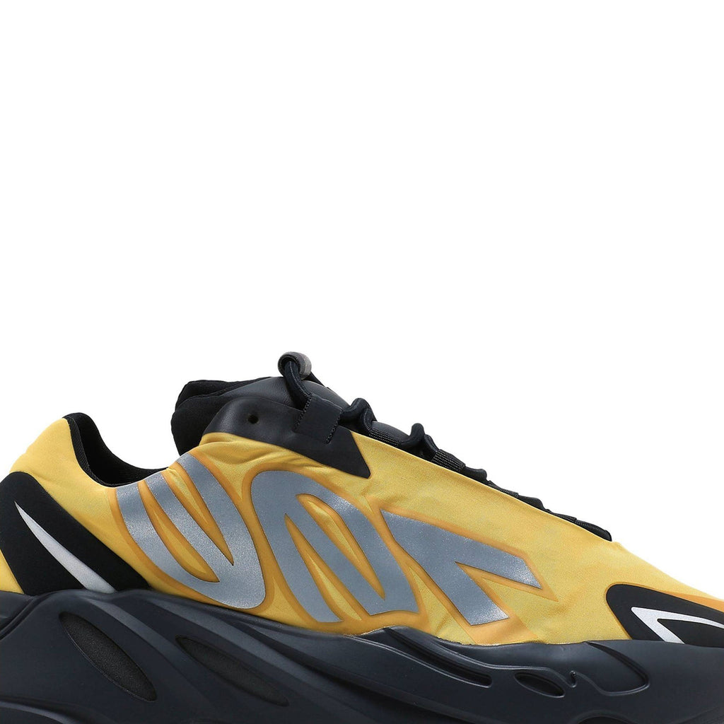 Yeezy Boost 700 MNVN 'Honey Flux' GZ0717