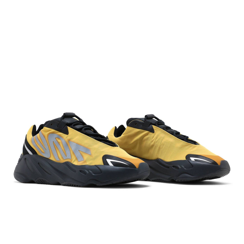 Yeezy Boost 700 MNVN 'Honey Flux' GZ0717