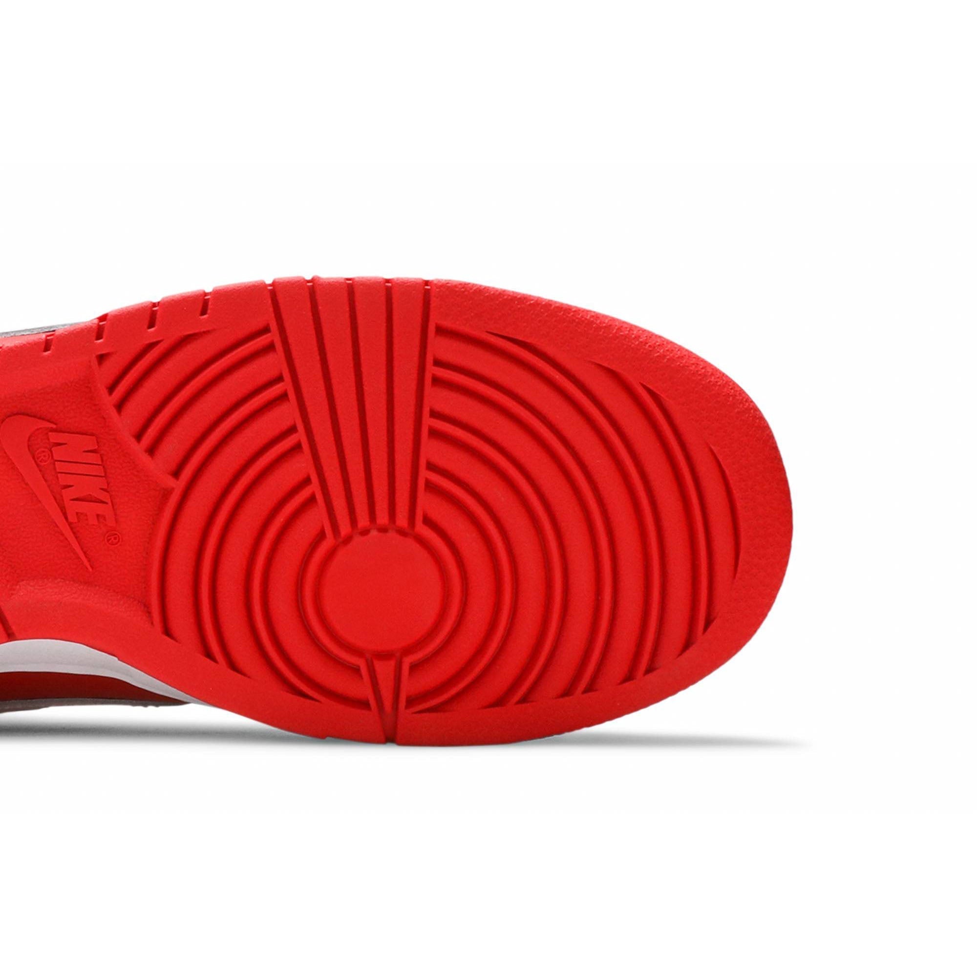 Dunk Low 'Championship Red' DD1391-600