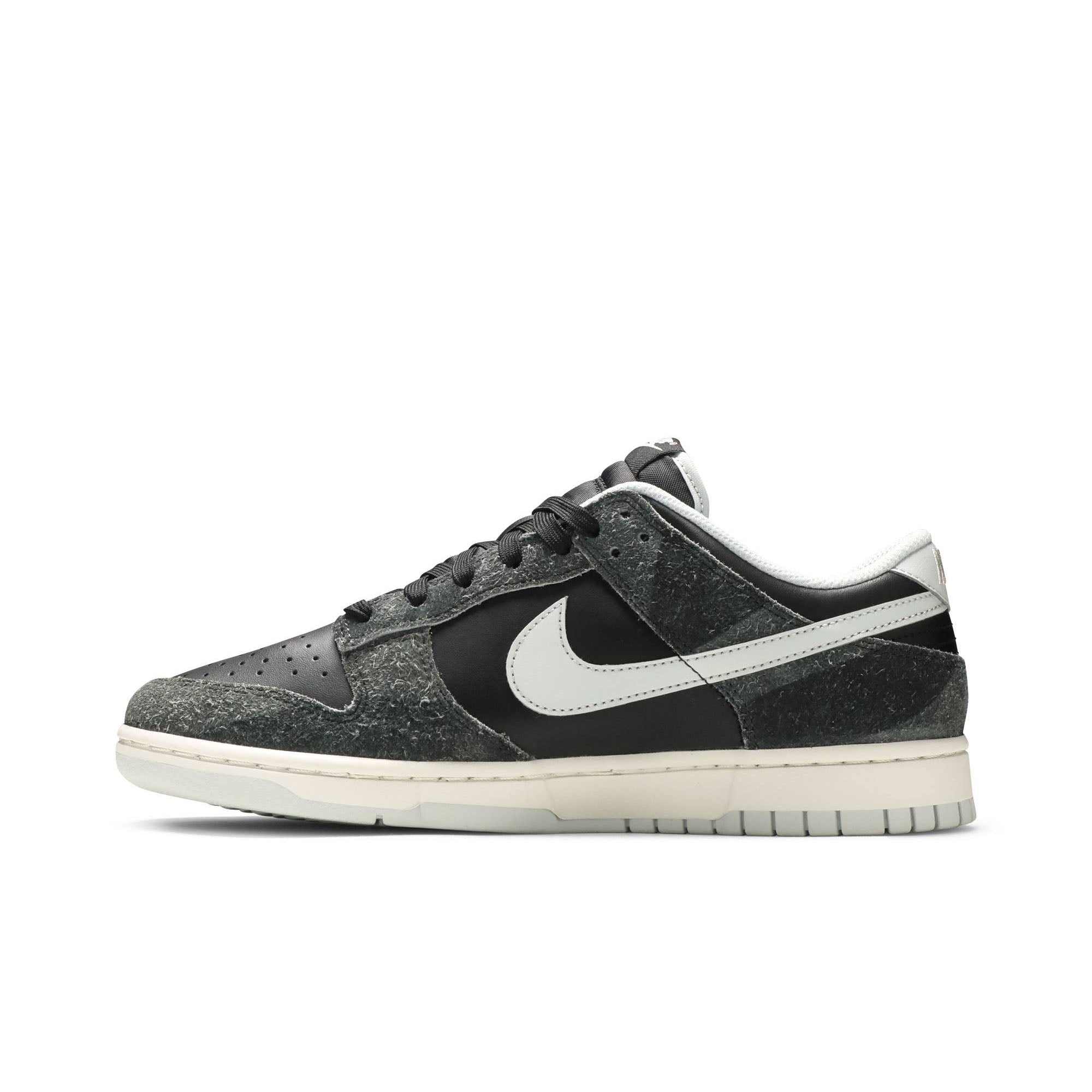 Dunk Low Premium 'Animal Pack - Zebra' DH7913-001