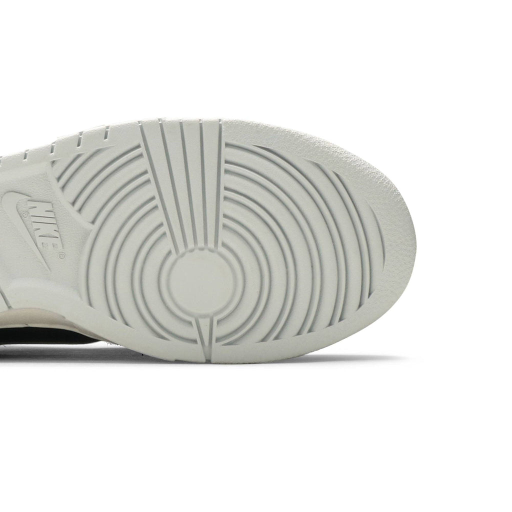 Dunk Low Premium 'Animal Pack - Zebra' DH7913-001