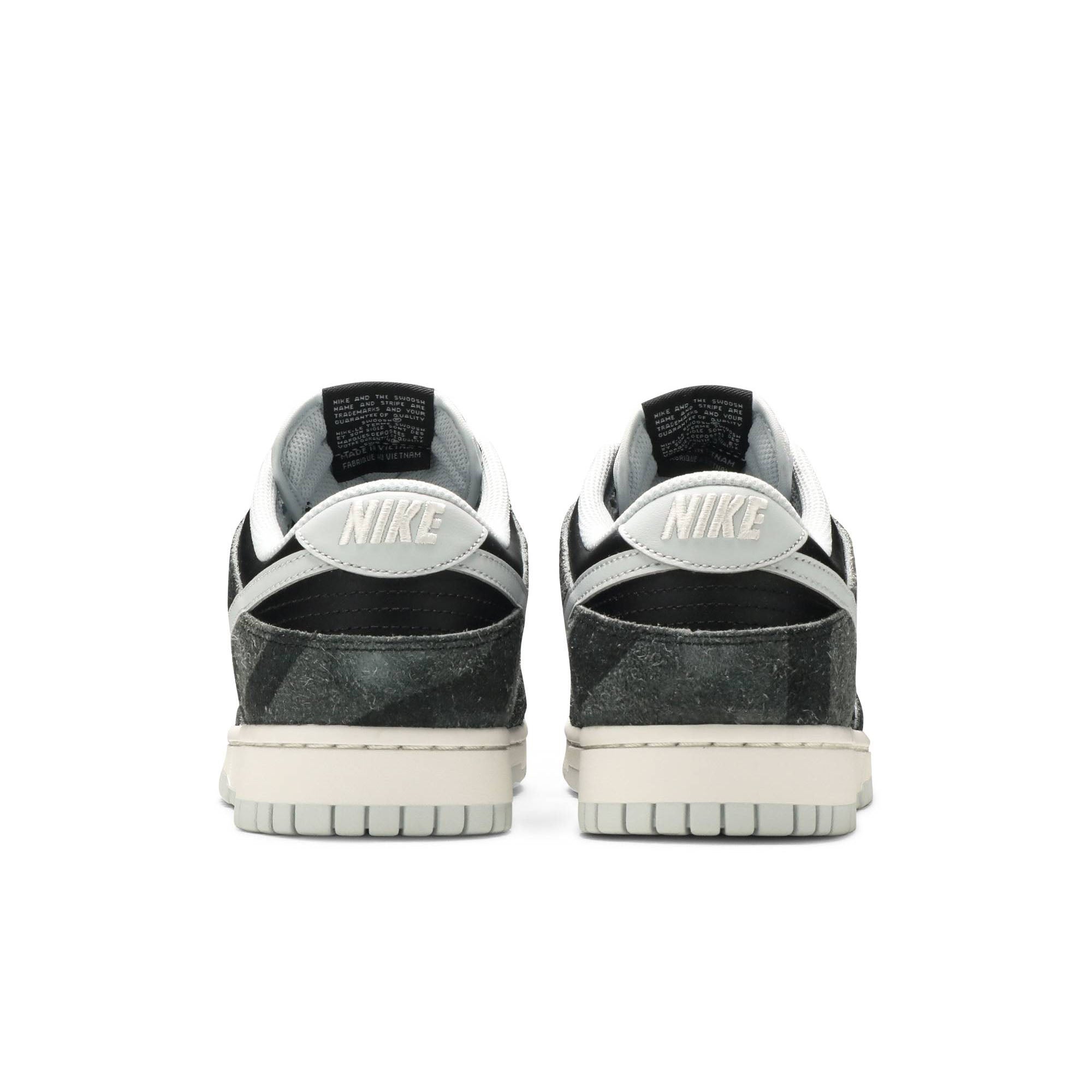 Dunk Low Premium 'Animal Pack - Zebra' DH7913-001