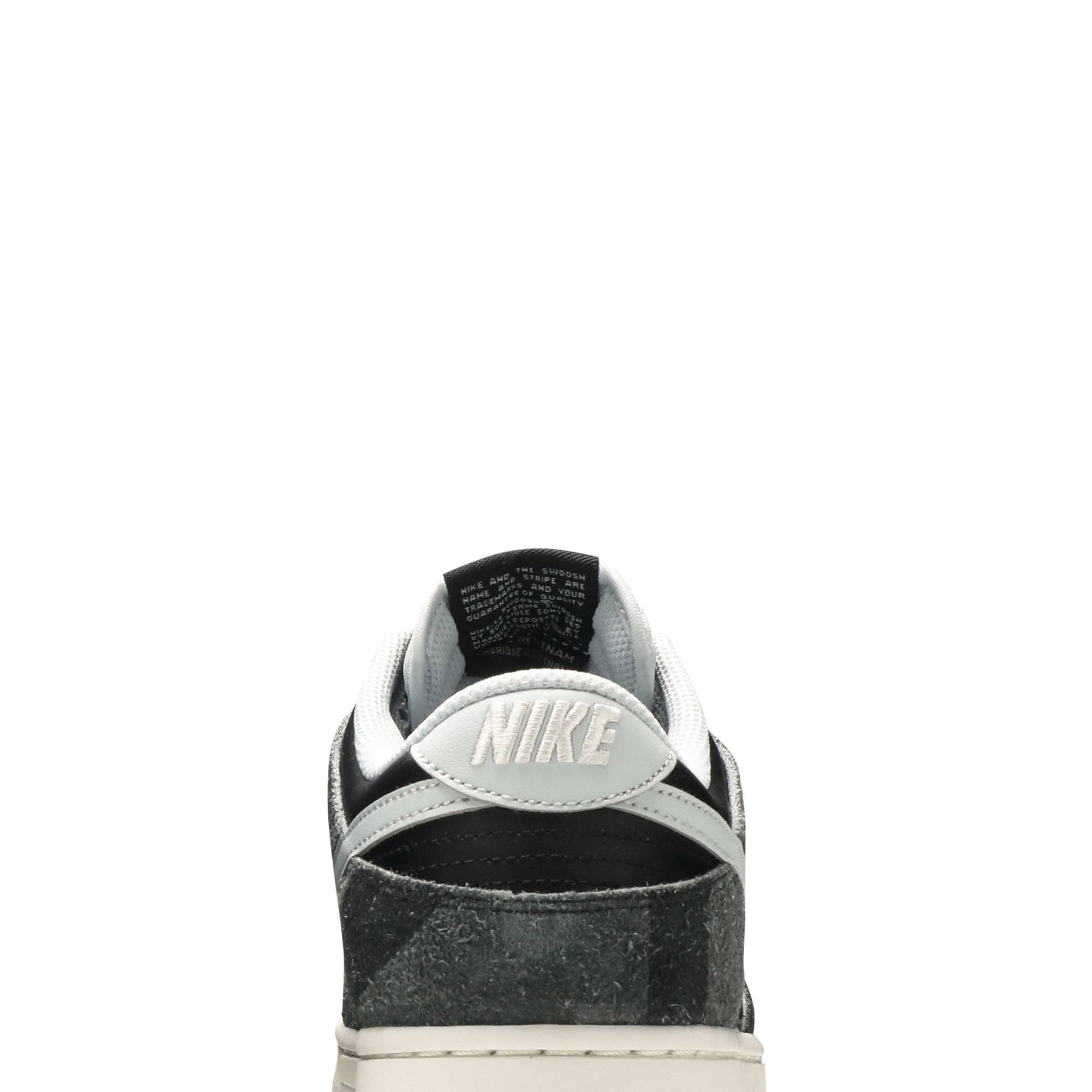 Dunk Low Premium 'Animal Pack - Zebra' DH7913-001
