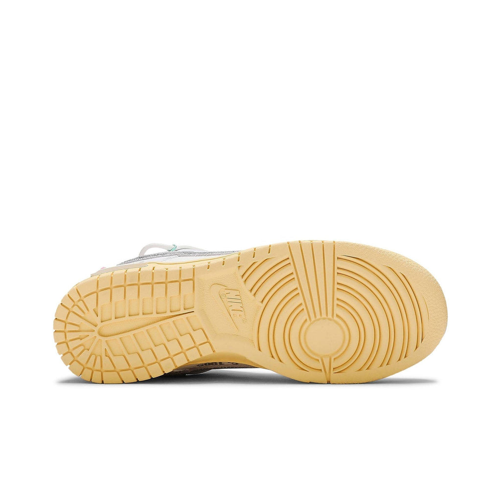 Off-White x Dunk Low 'Lot 01 of 50' DM1602-127