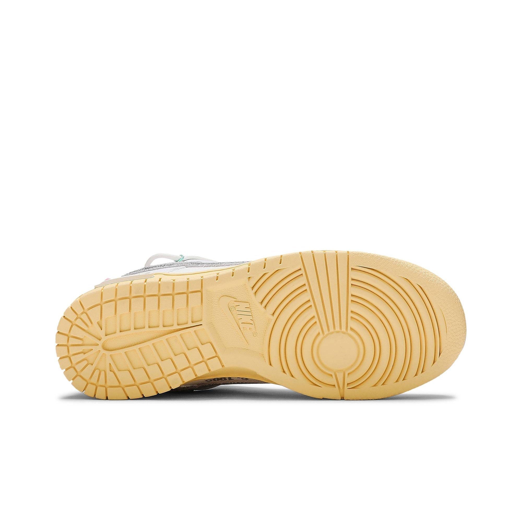 Off-White x Dunk Low 'Lot 01 of 50' DM1602-127