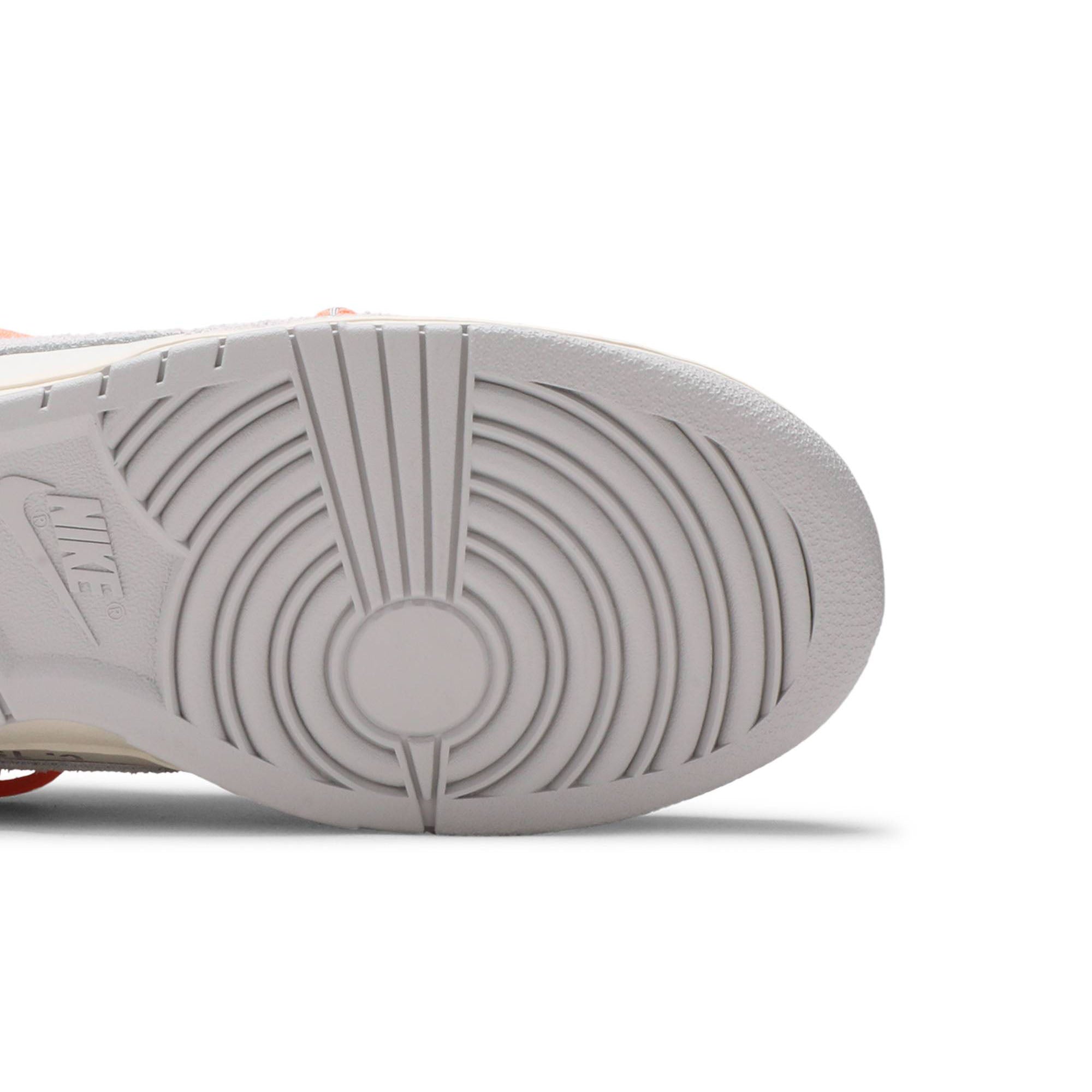 Off-White x Dunk Low 'Lot 19 of 50' DJ0950-119