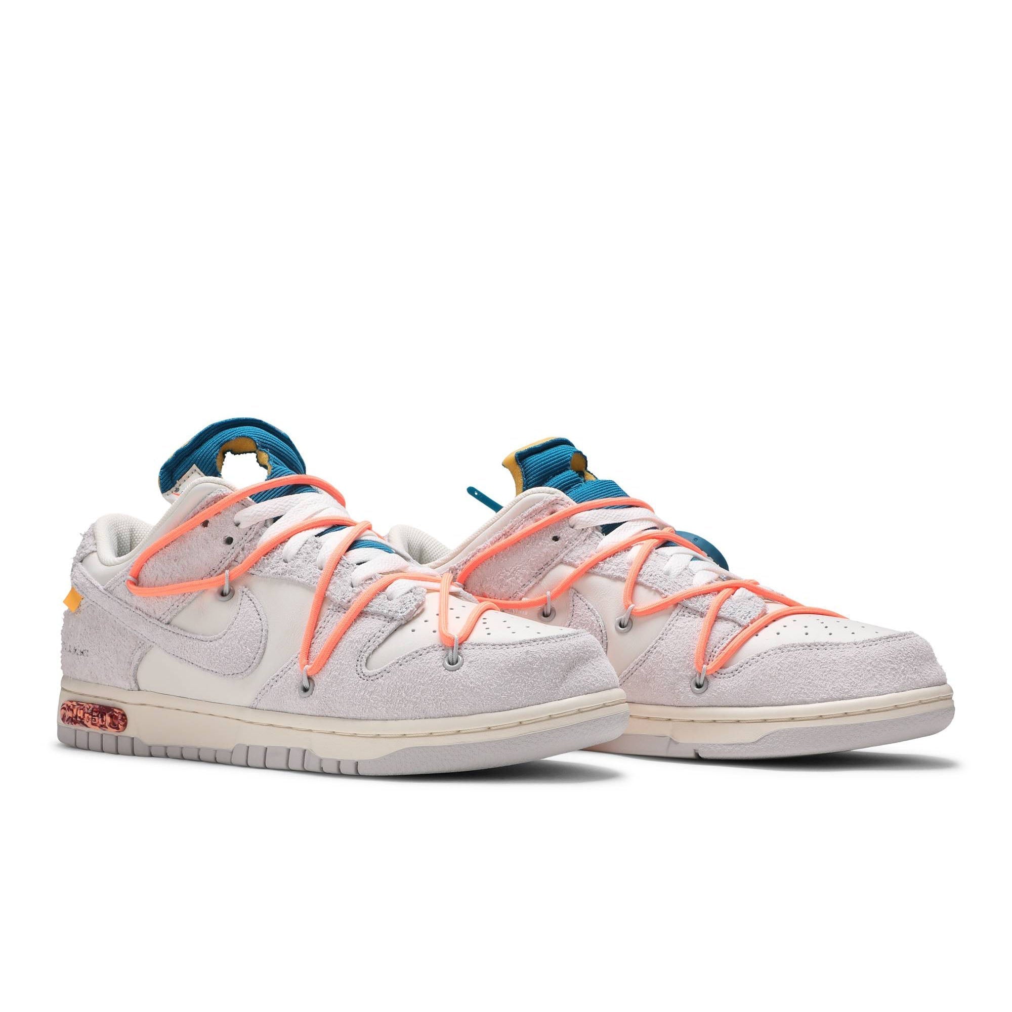 Off-White x Dunk Low 'Lot 19 of 50' DJ0950-119