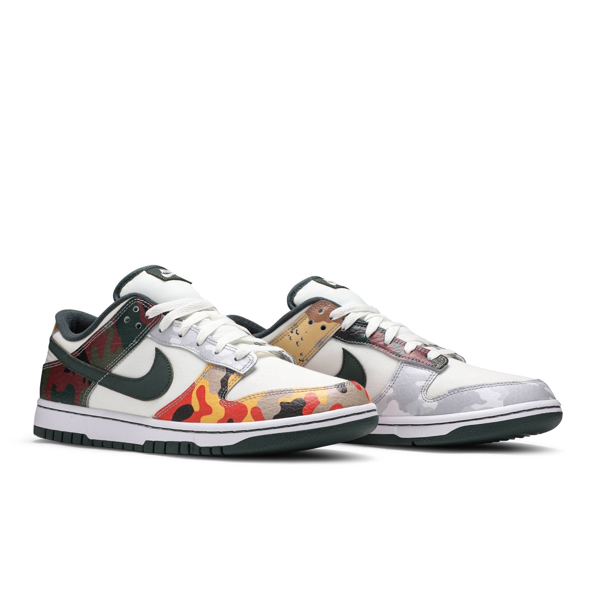 Dunk Low SE 'Sail Multi-Camo' DH0957-100